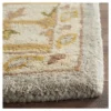 Prunella Holly Tufted Accent Rug - Safavieh
