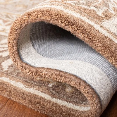 Anatolia AN558 Hand Tufted Traditional Area Rug - Safavieh - Image 3