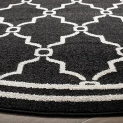 Prato Indoor Rug - Safavieh